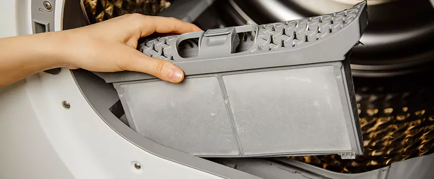 Signs Of A Clogged Dryer Lint Trap in Lodi, California